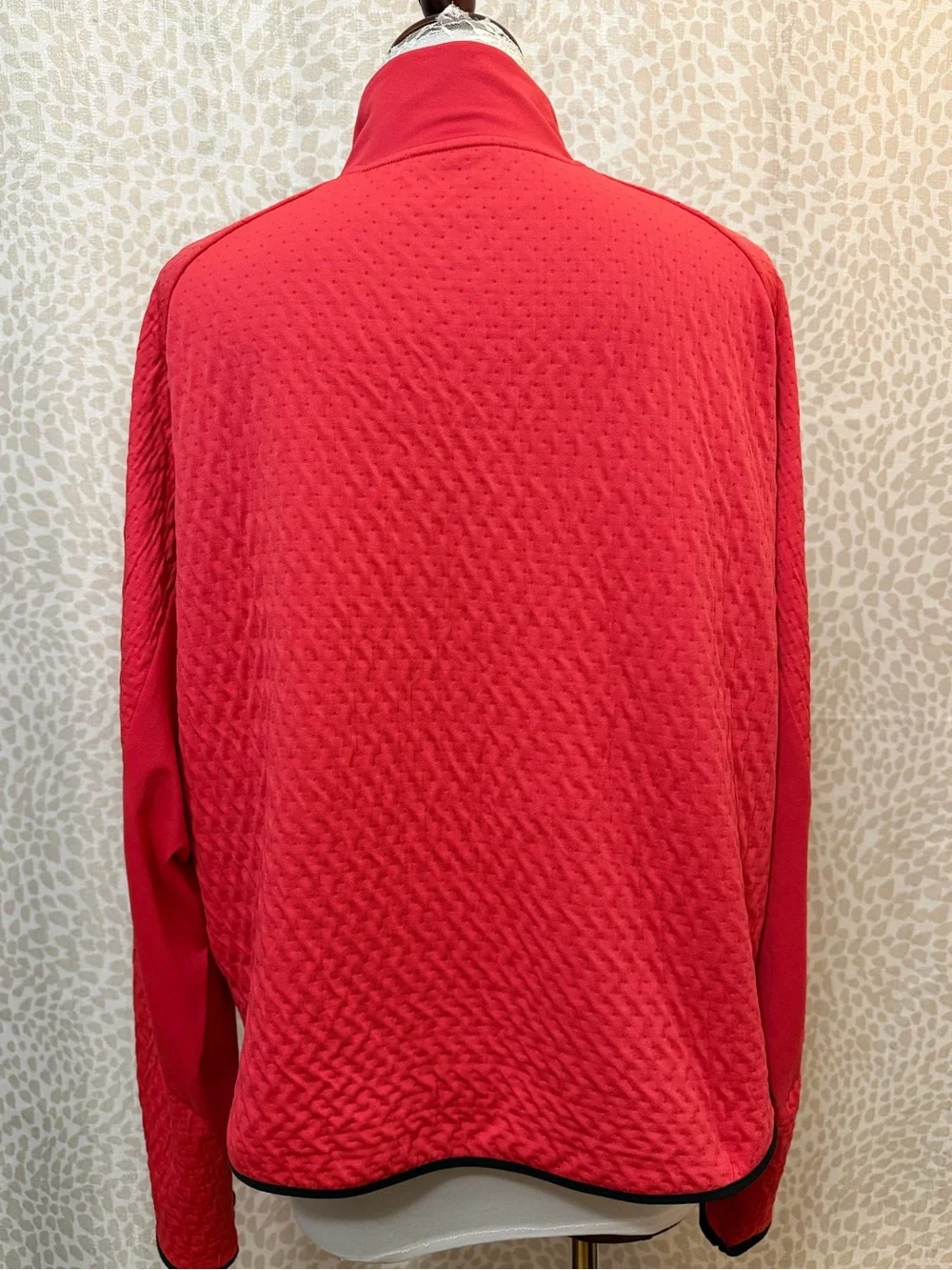 Nike Women's Coral-Red Quilted Funnel Neck Pullover